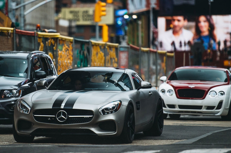 Os carros do filme Velocidade Furiosa 8