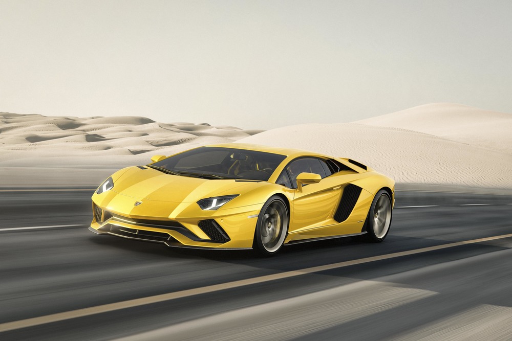 7 Lamborghini-Aventador