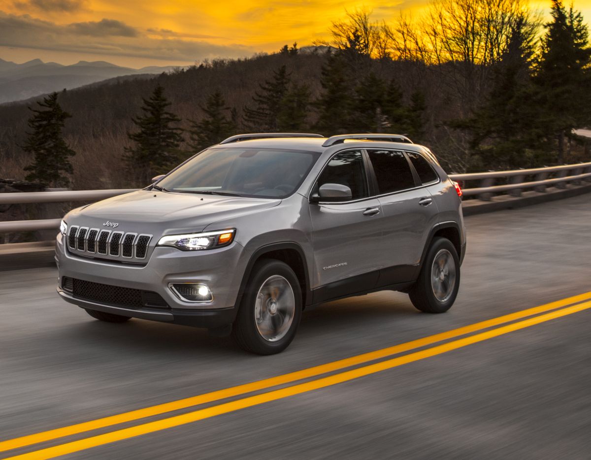 Jeep Cherokee 2019 (2)