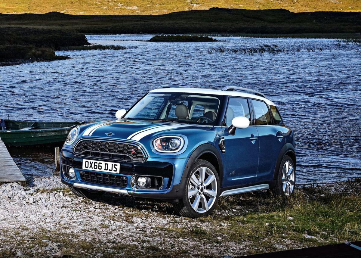 Mini-Countryman-2017-1280-02