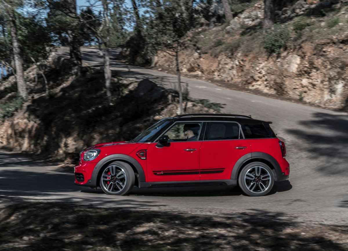 Mini-John_Cooper_Works_Countryman-2018-1280-33