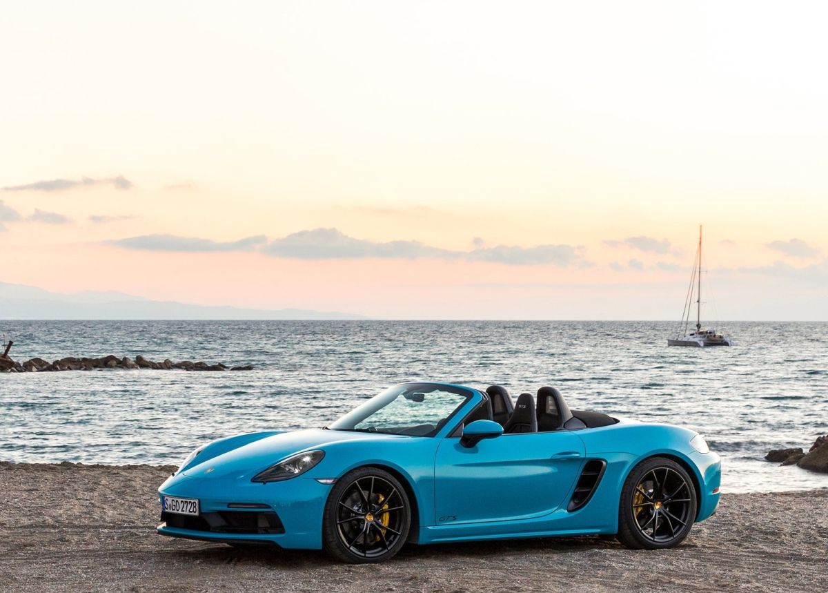 Porsche-718_Boxster_GTS-2018-1600-0a