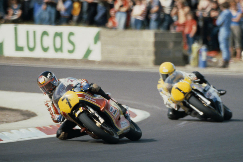 barry-sheene-vs-kenny-roberts-2