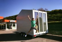 Esta caravana foi construída como um canivete suíço