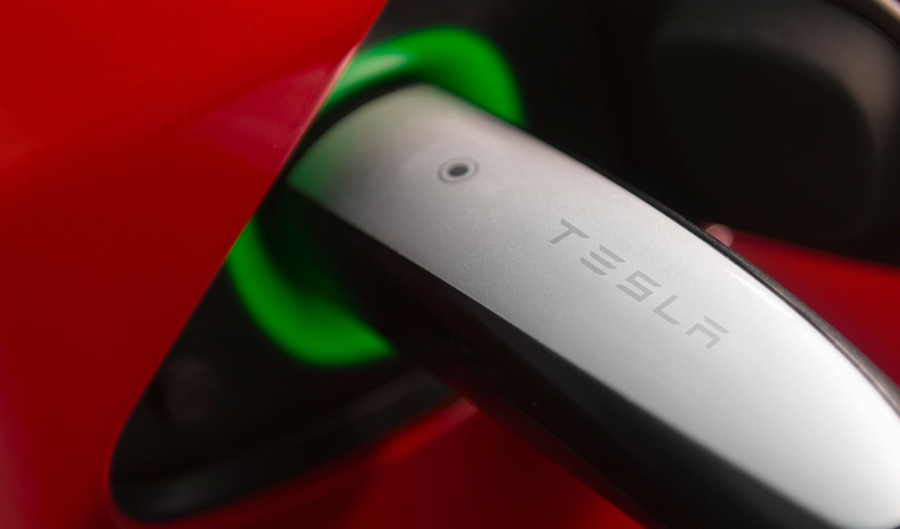 2120x920_Supercharger_Detail