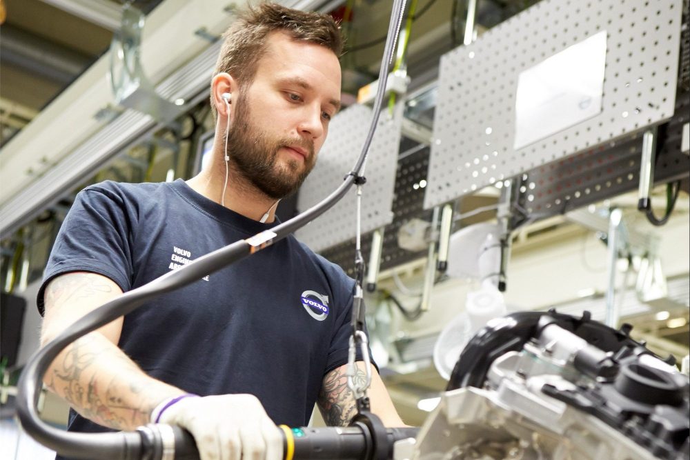 Assembly in Volvo Cars’ engine factory in Skövde, Sweden