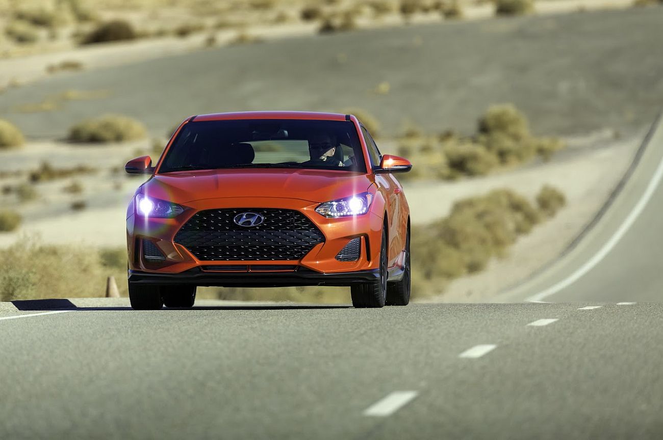 Hyundai Veloster 2018 (17)