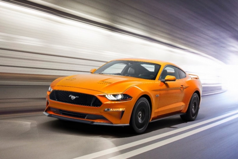 New-Ford-Mustang-V8-GT-with-Performace-Pack-in-Orange-Fury-1-960×600