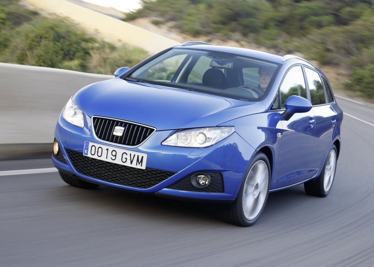 Seat-Ibiza_ST-2011-1280-01