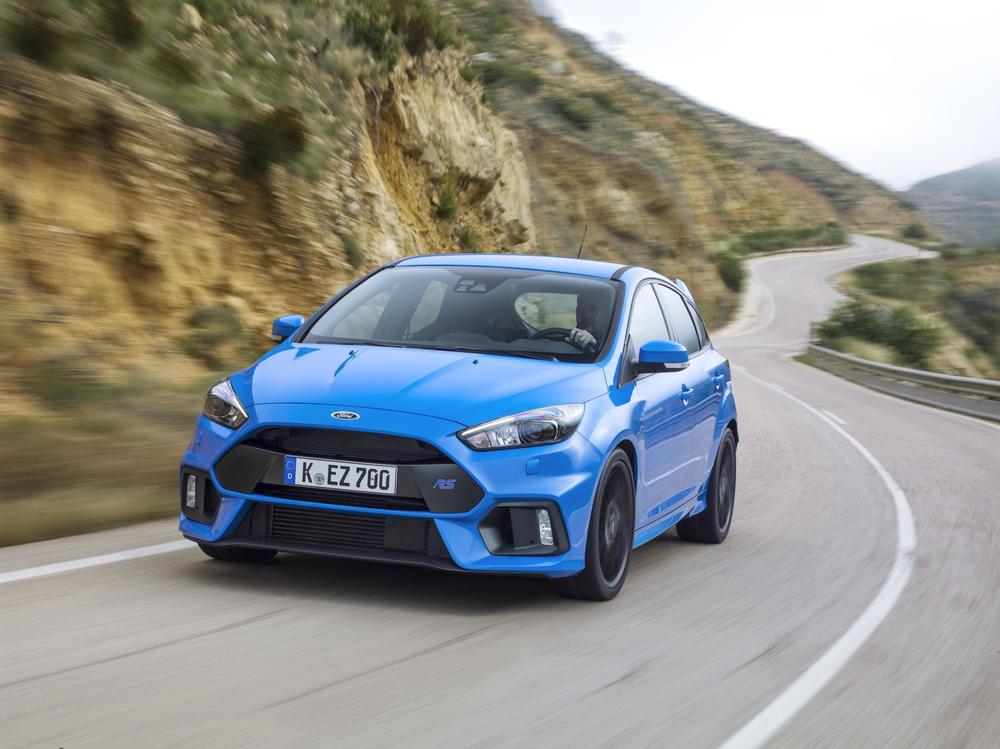 1 Ford-Focus-RS