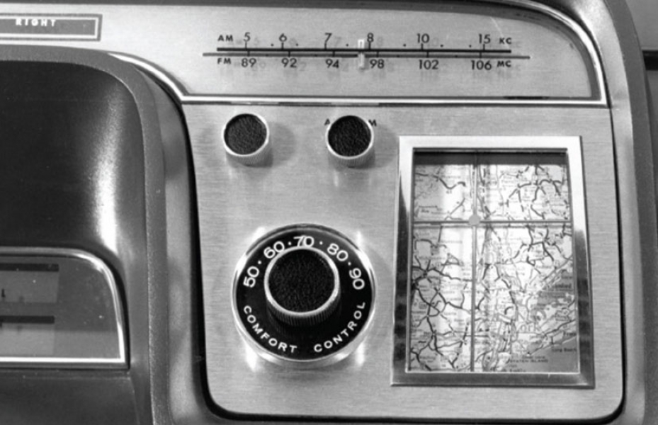 10-Ford-Aurora-Dashboard-960×600