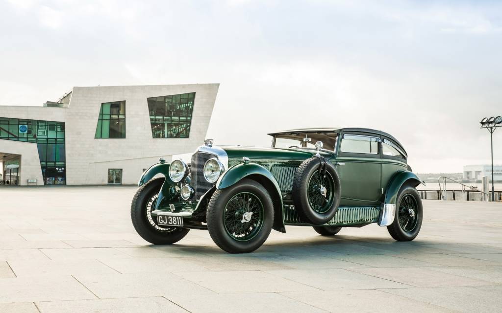 1930-Bentley-Speed-Six-Blue-Train-Special-by-Gurney-Nutting-Static-5-3840×2400