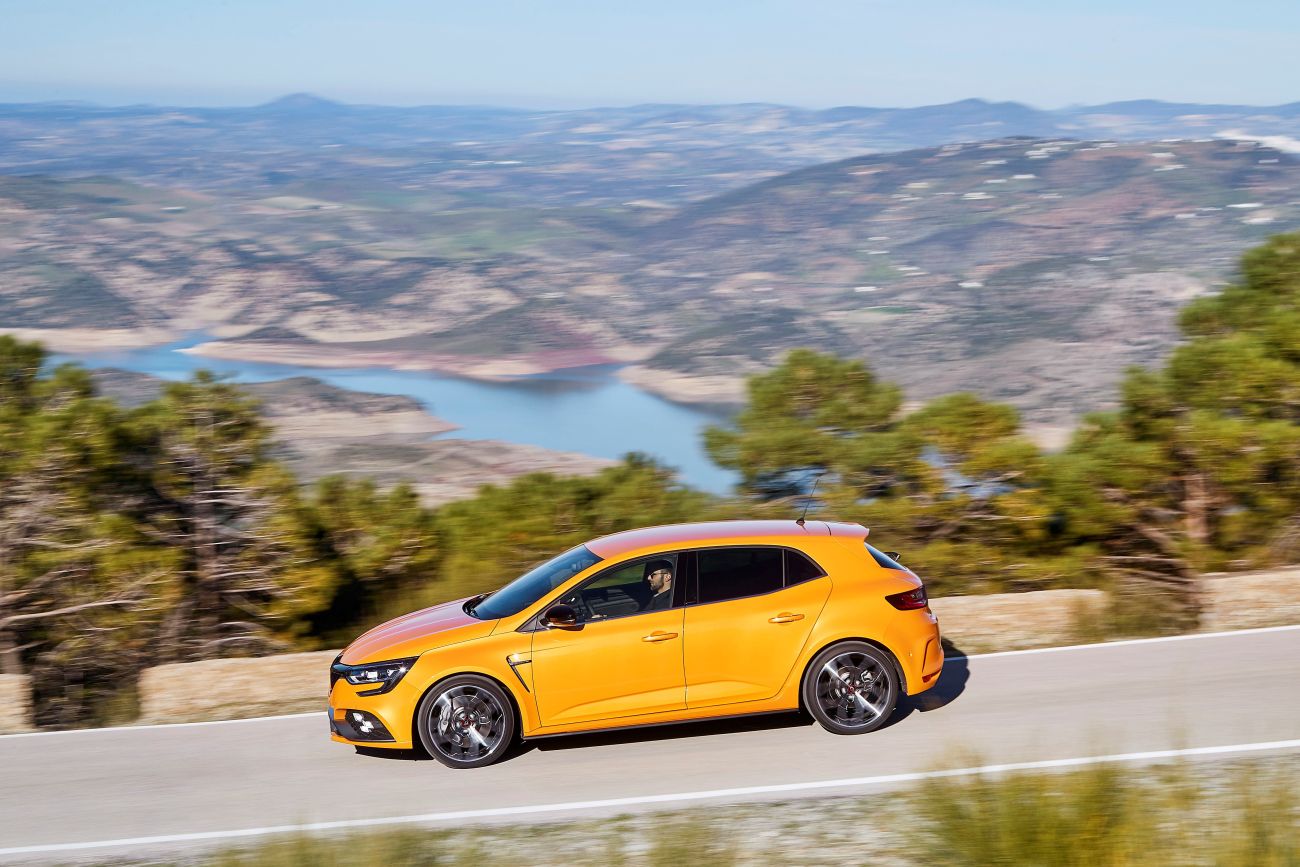 2018 – New Renault MEGANE R.S. Sport chassis tests drive in Spain