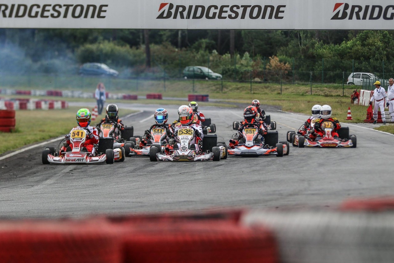 Karting 2_Easy-Resize.com
