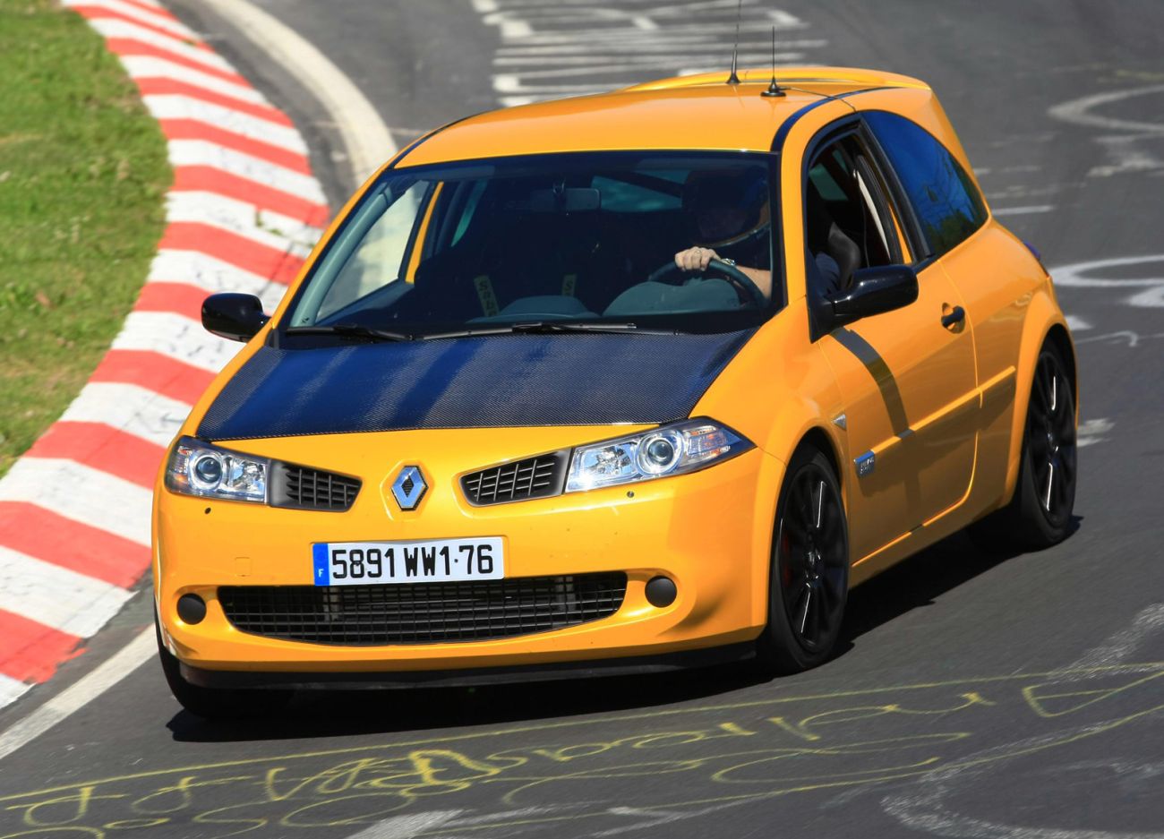 Renault-Megane_R26.R-2009-1600-04