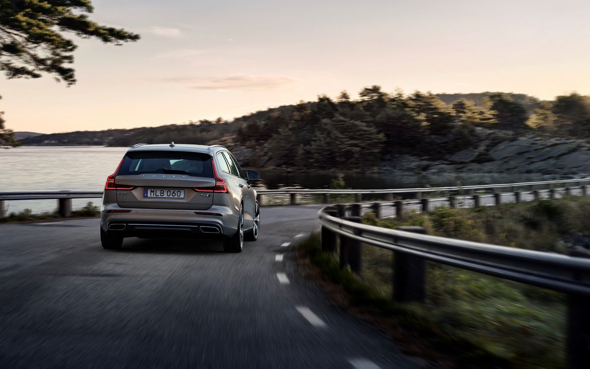 New Volvo V60 exterior