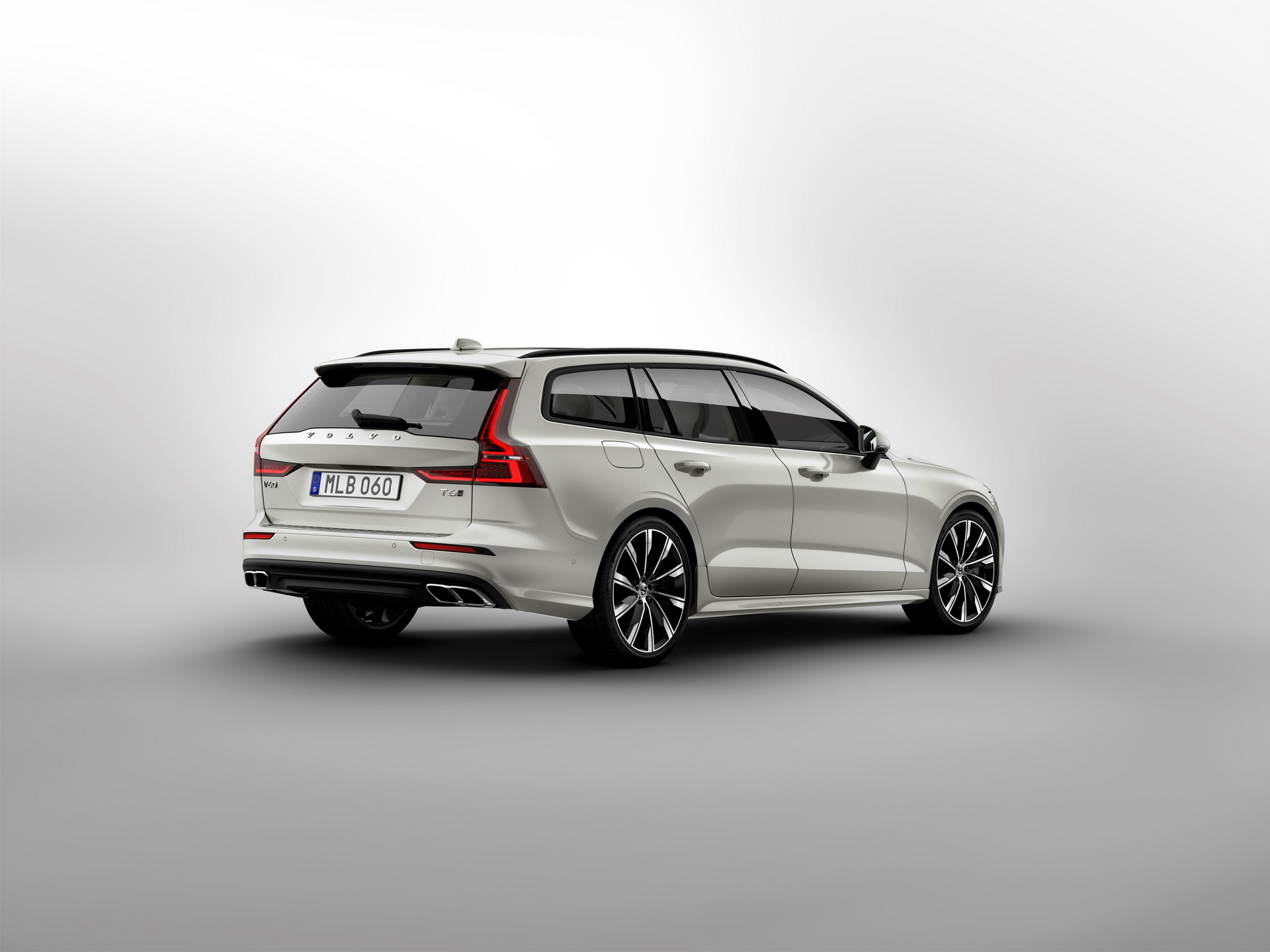 New Volvo V60 exterior