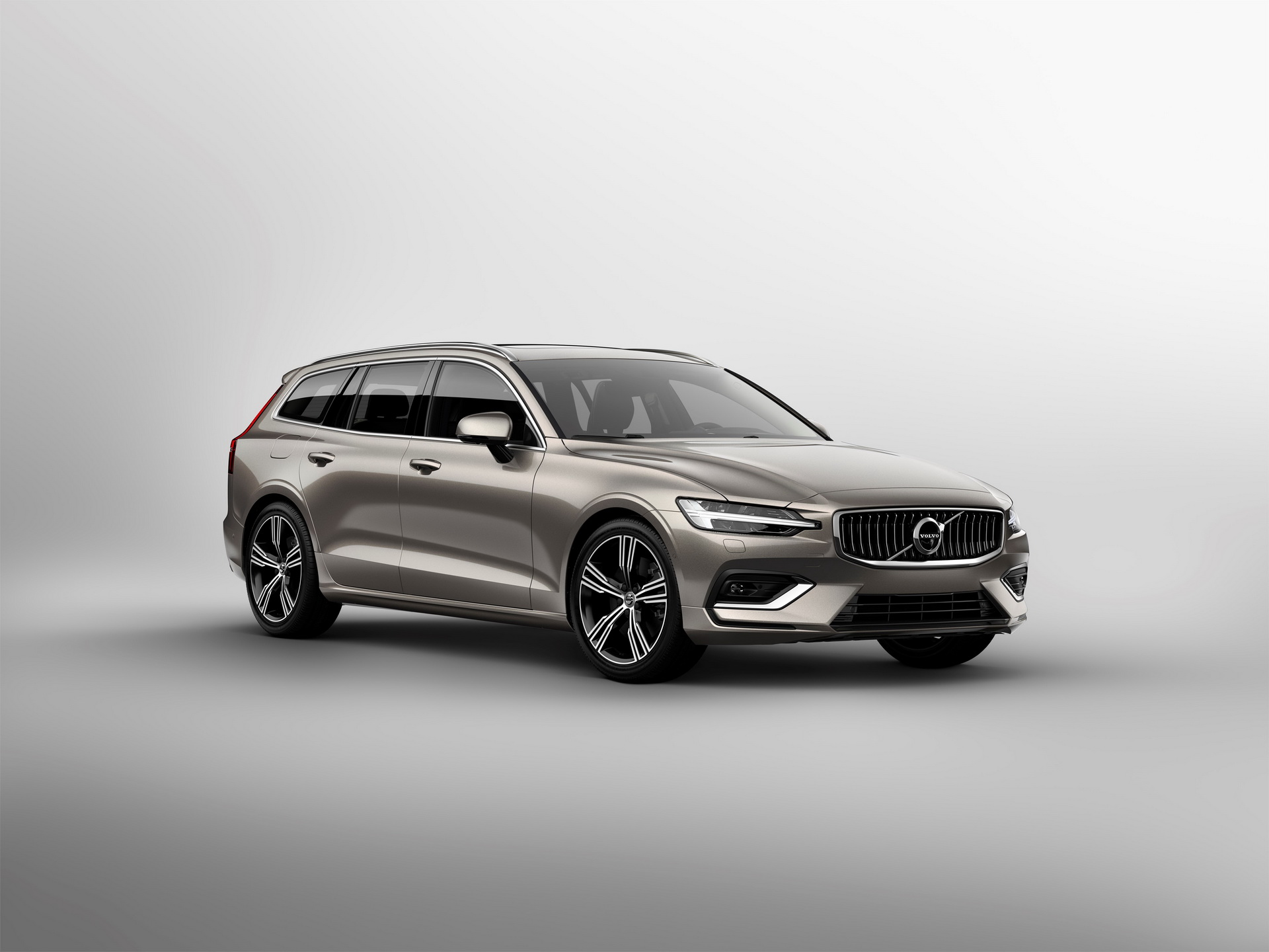 New Volvo V60 exterior