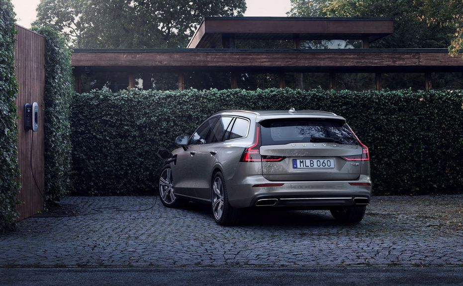 New Volvo V60 exterior