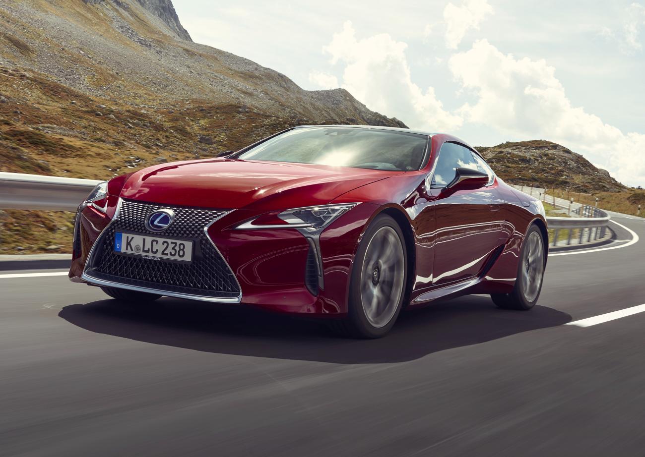 lexus-lc500-dynamic-005