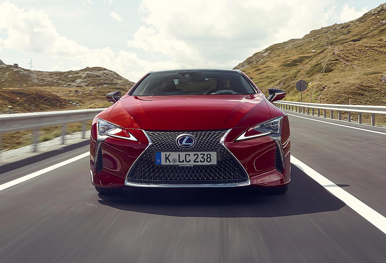 lexus-lc500-dynamic-006