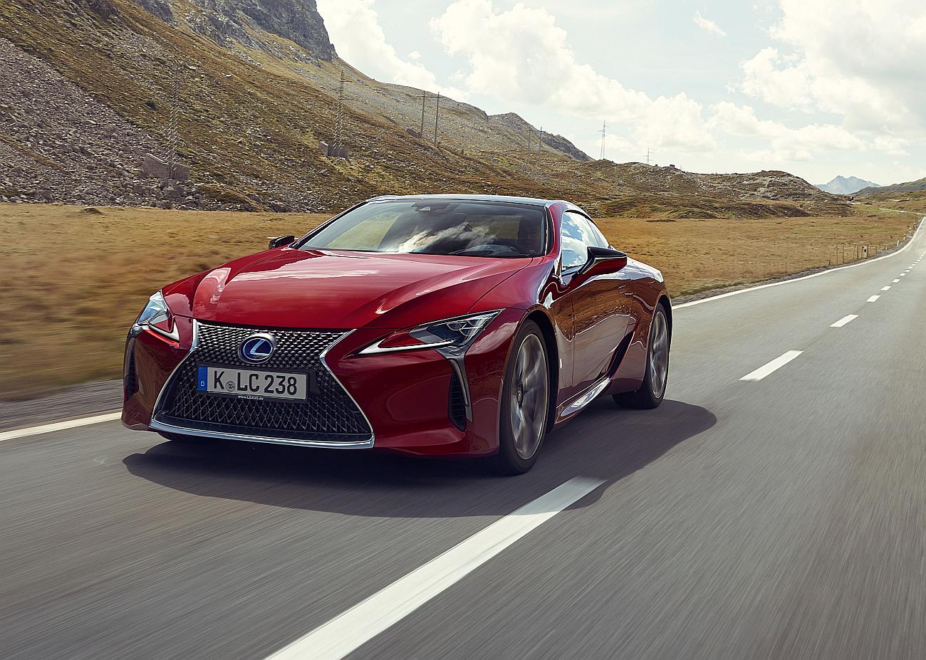 lexus-lc500-dynamic-007