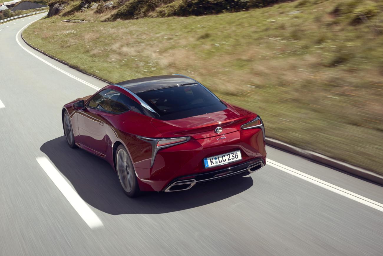 lexus-lc500-dynamic-018