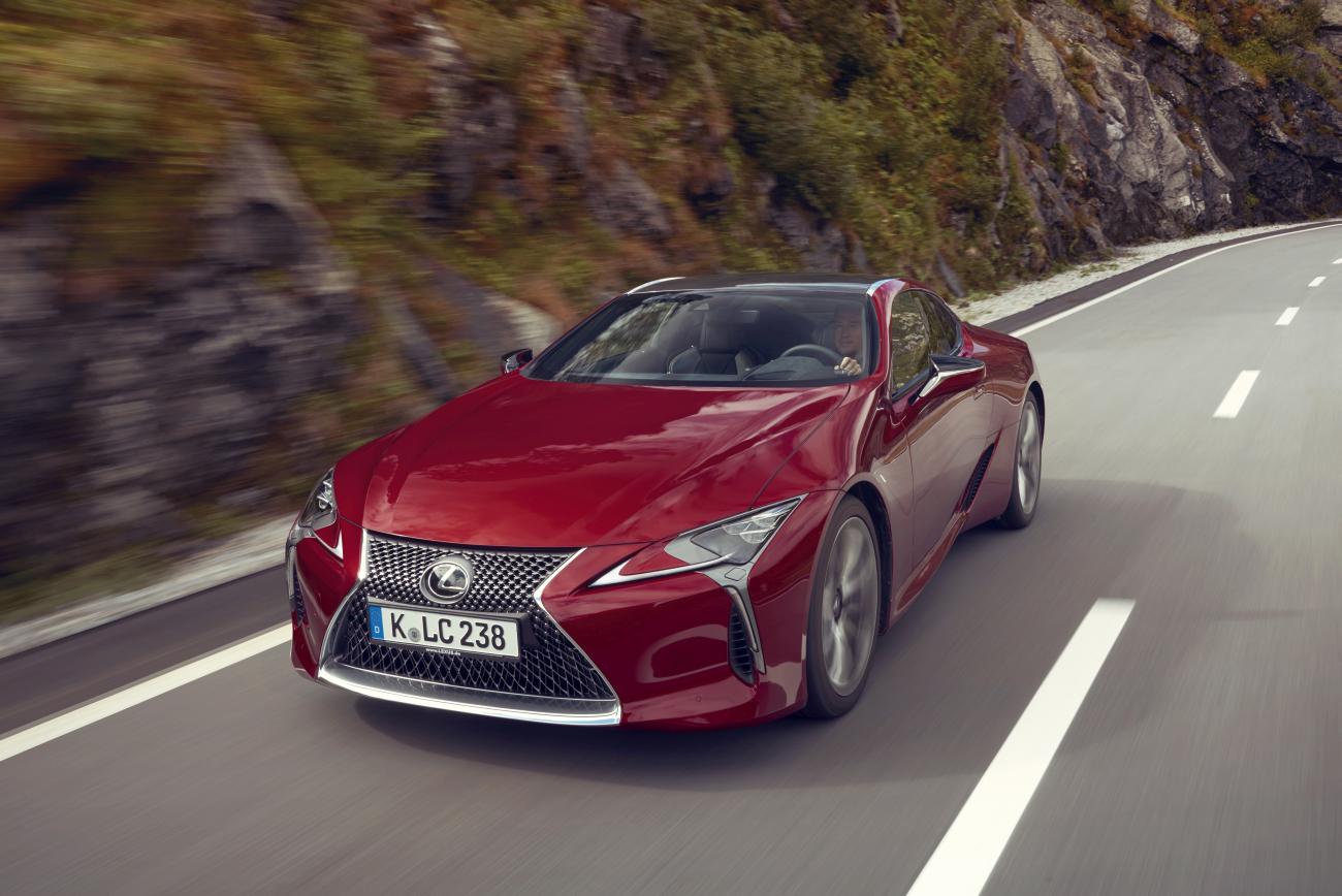 lexus-lc500-dynamic-020