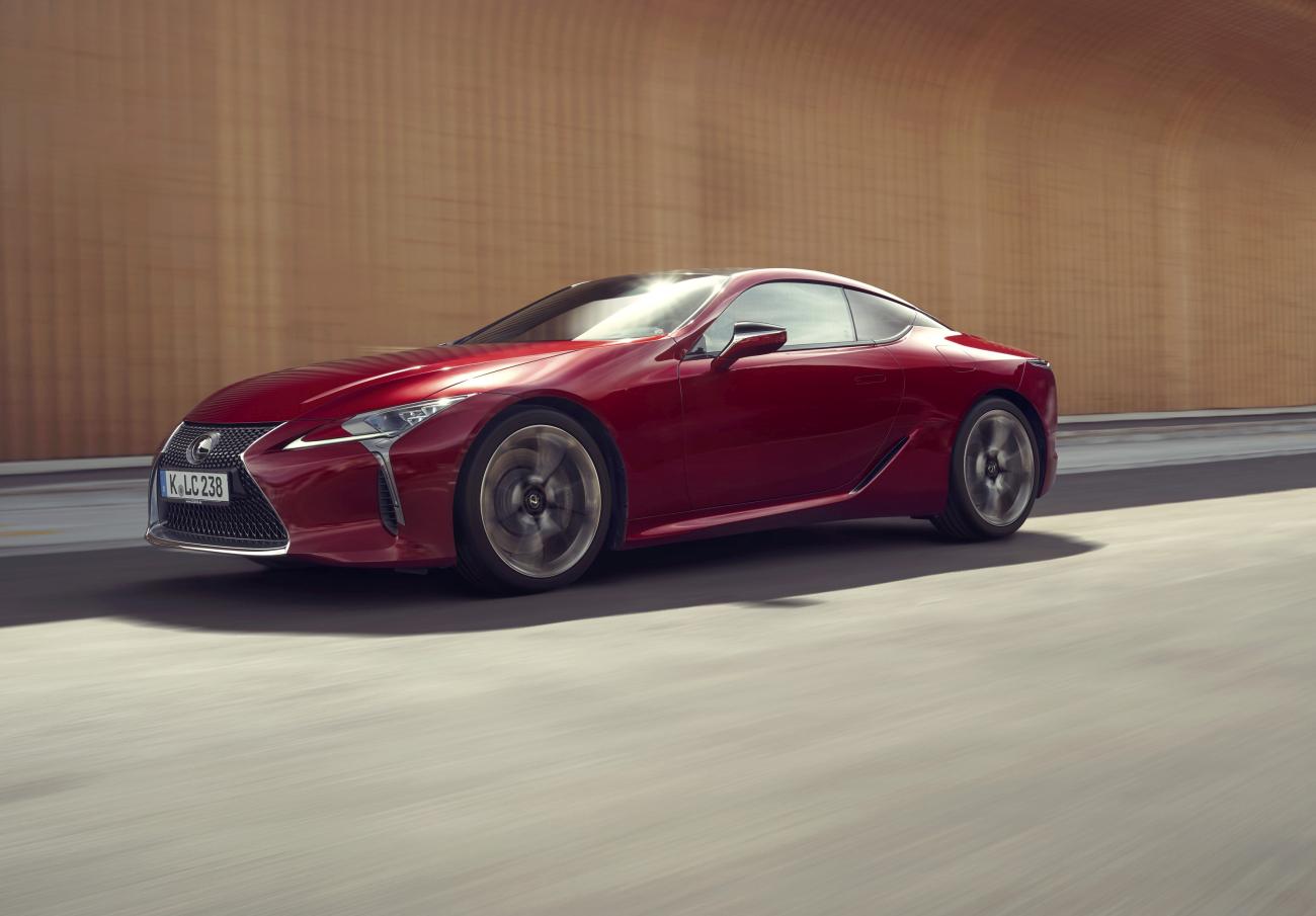 lexus-lc500-dynamic-034