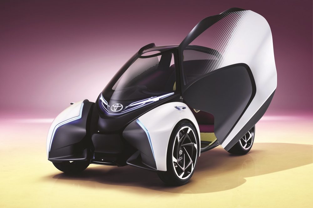 2017-toyota-concept-i-tril-static-04