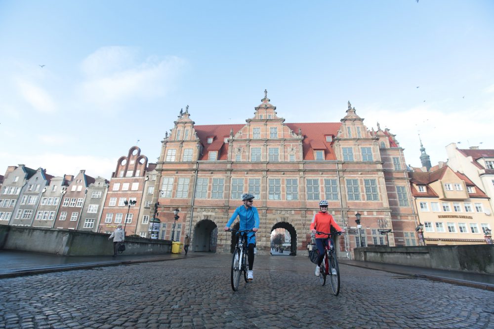 25389895667_24b81ebf3a_k