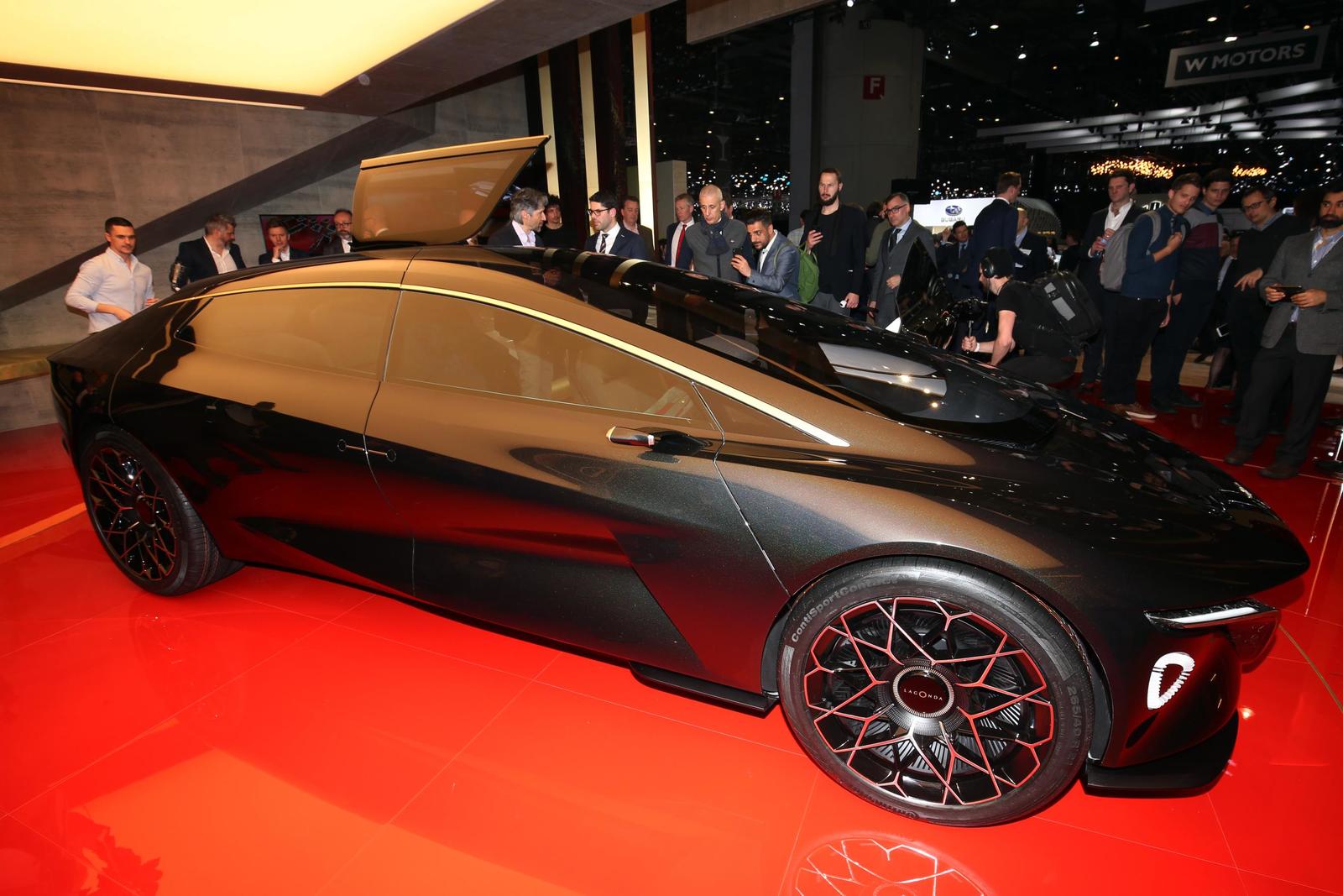 Aston Martin Lagonda Vision Concept 005