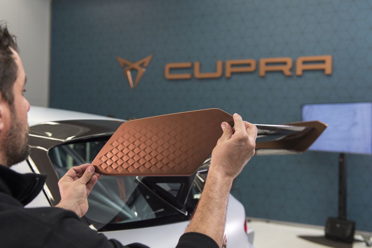 CUPRA_Story_eRacer_011_HQ