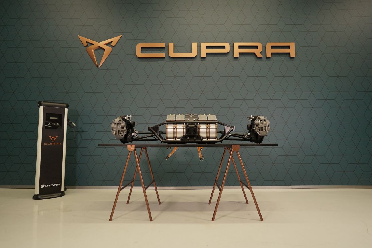 CUPRA_Story_eRacer_014_HQ