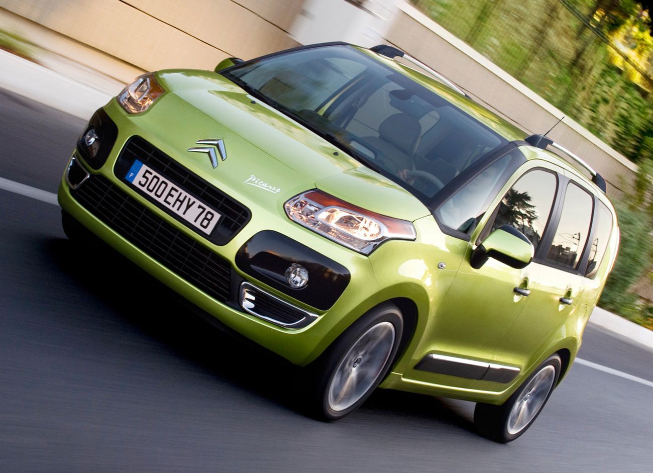 Citroen-C3_Picasso-2009-1280-01