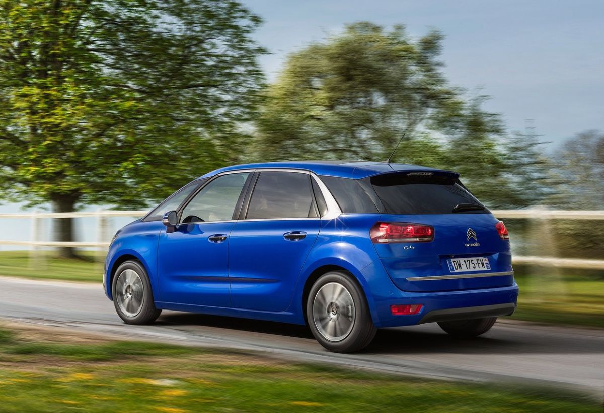 Citroen-C4_Picasso-2017-1280-09