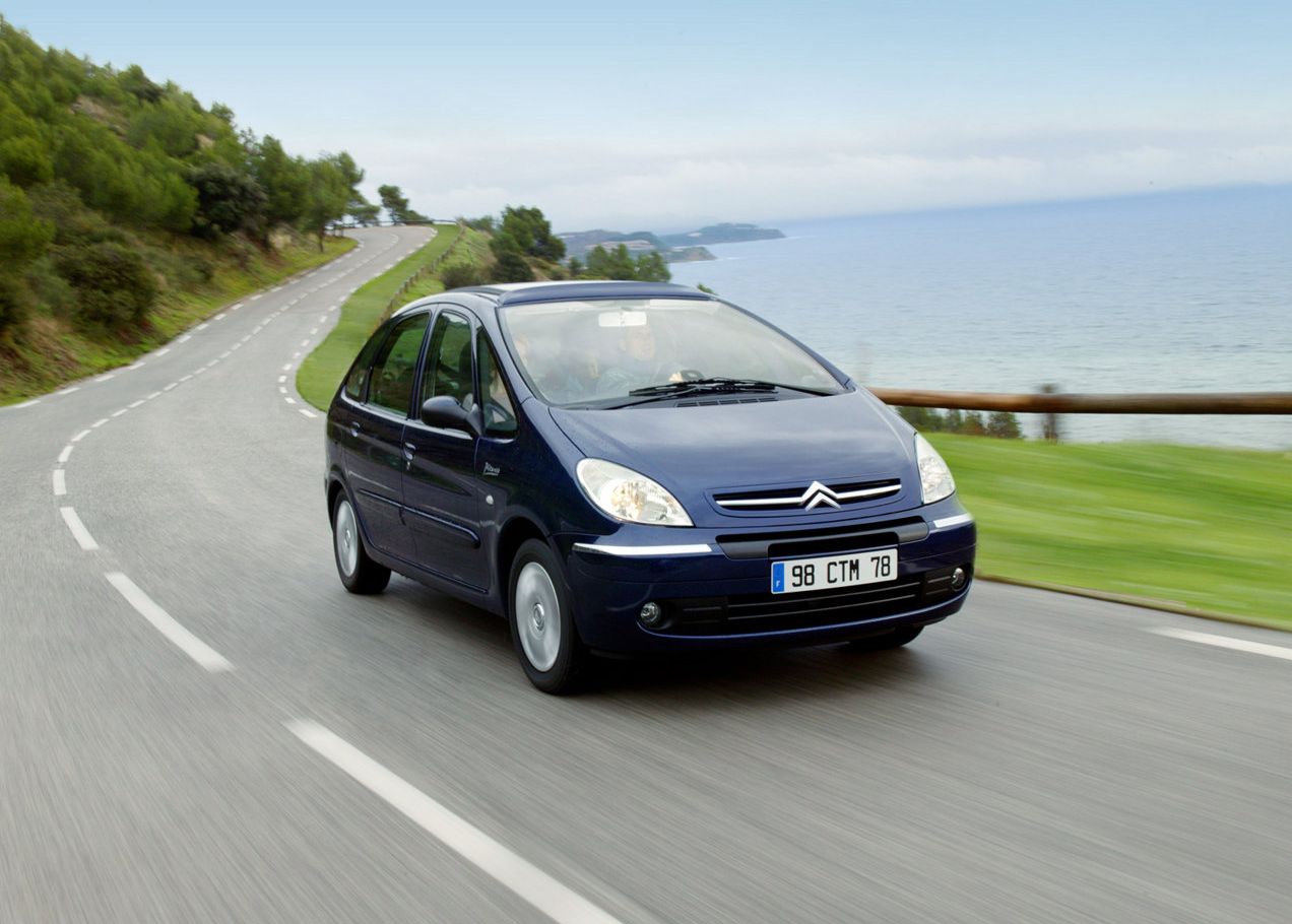 Citroen-Xsara_Picasso-2004-1280-01