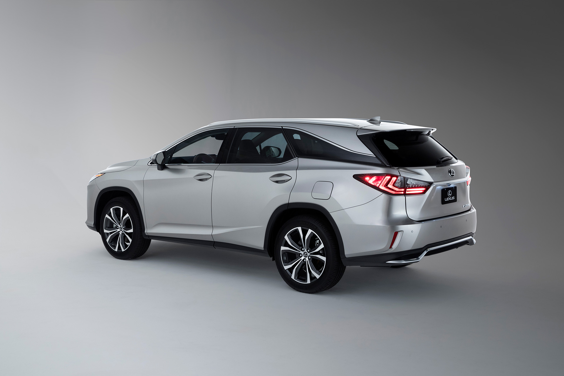 Lexus RX L 2018 (9)