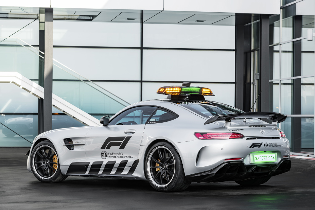 Mercedes-AMG GT R neues Führungsfahrzeug in der Formel 1-Saison 2018: Das stärkste Official FIA F1 Safety Car aller Zeiten