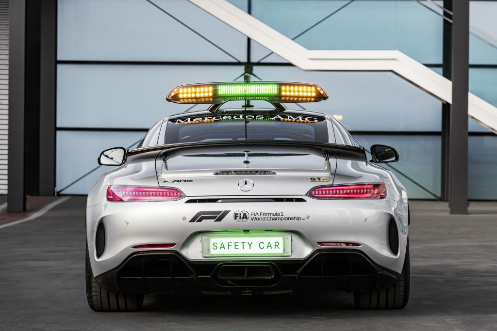 Mercedes-AMG GT R neues Führungsfahrzeug in der Formel 1-Saison 2018: Das stärkste Official FIA F1 Safety Car aller Zeiten