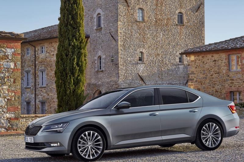 Skoda Superb (1)