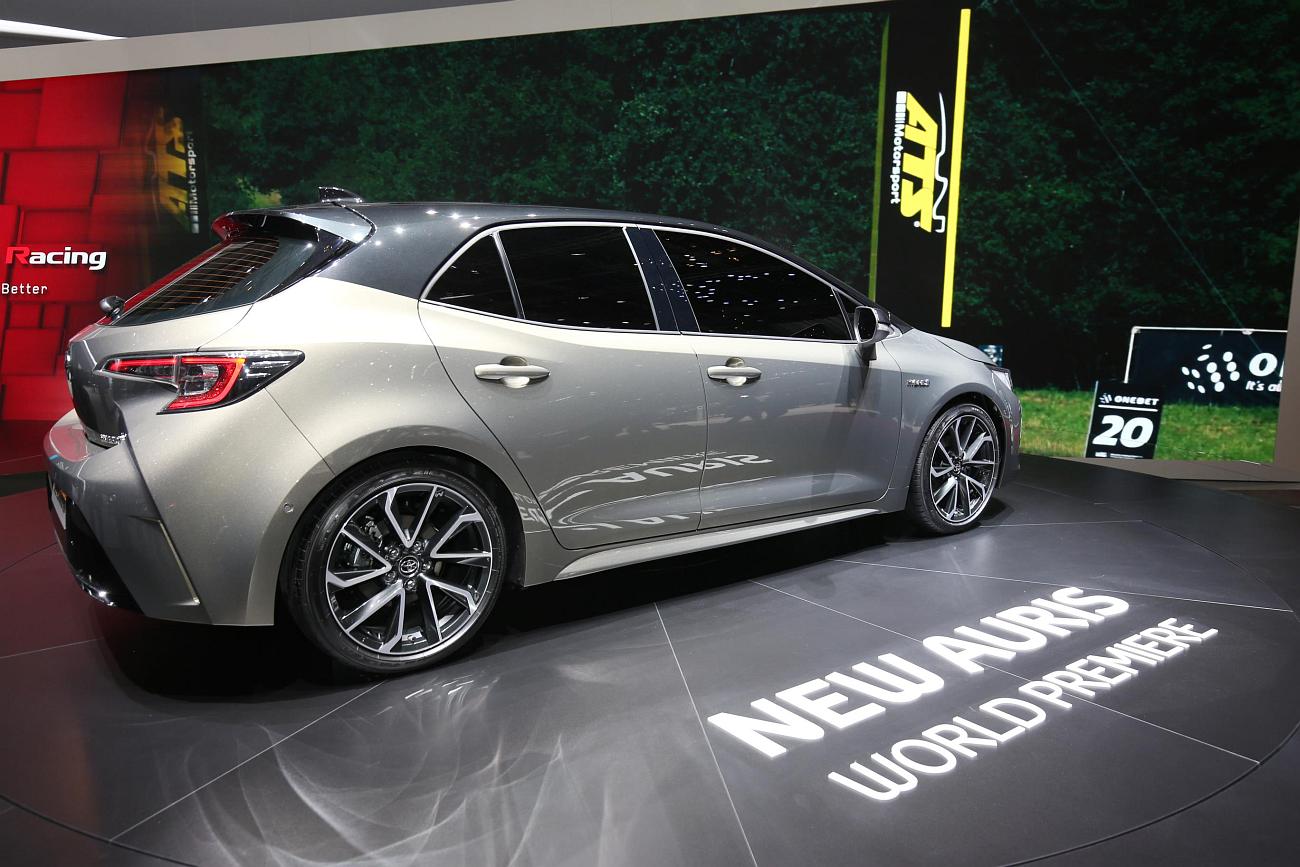 Toyota Auris 2019 (1)