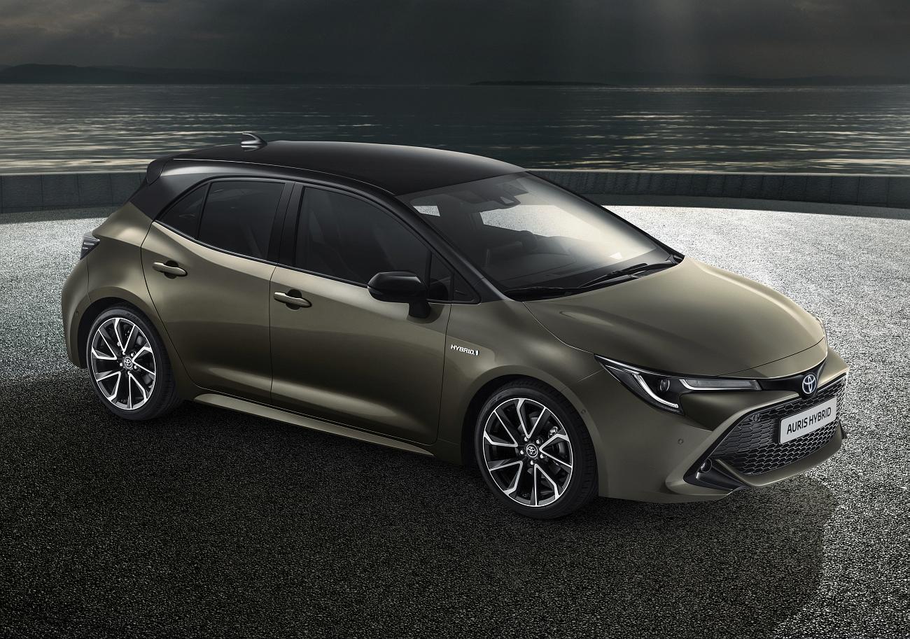 Toyota Auris 2019 (11)