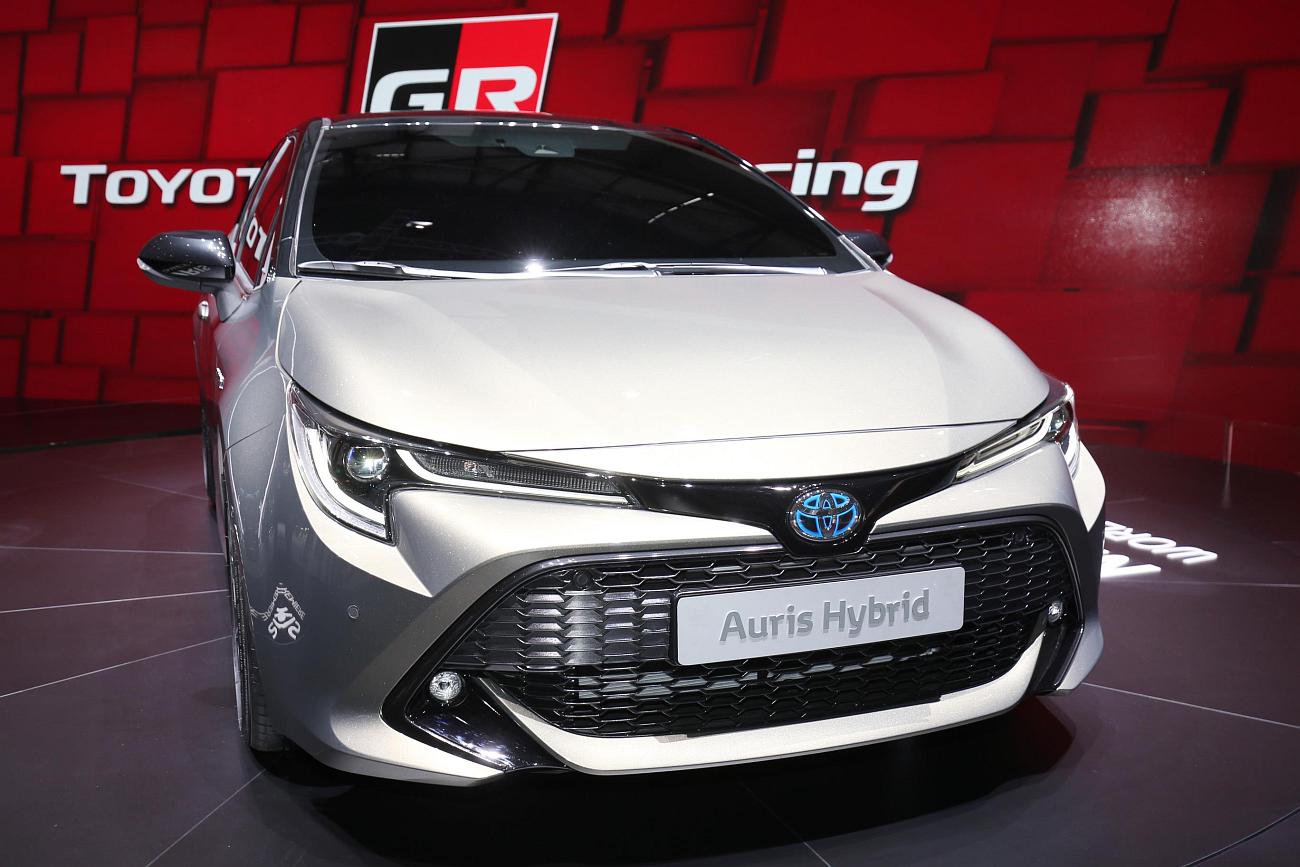 Toyota Auris 2019 (4)