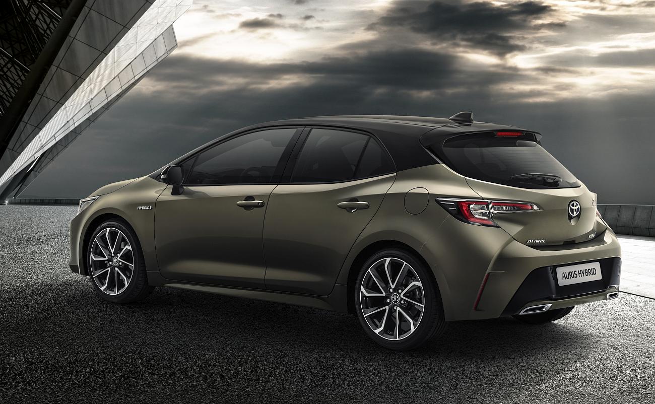 Toyota Auris 2019 (9)