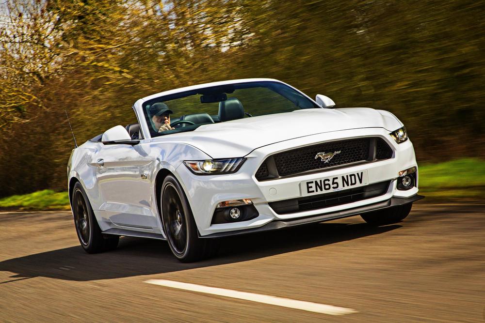 6 Ford-Mustang-Convertible-