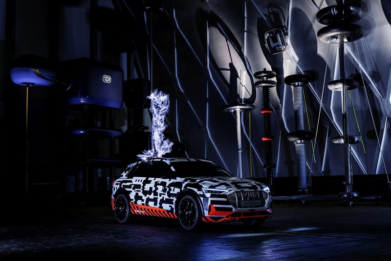 Audi e-tron extreme: High-Voltage at Siemens Schaltwerk Berlin