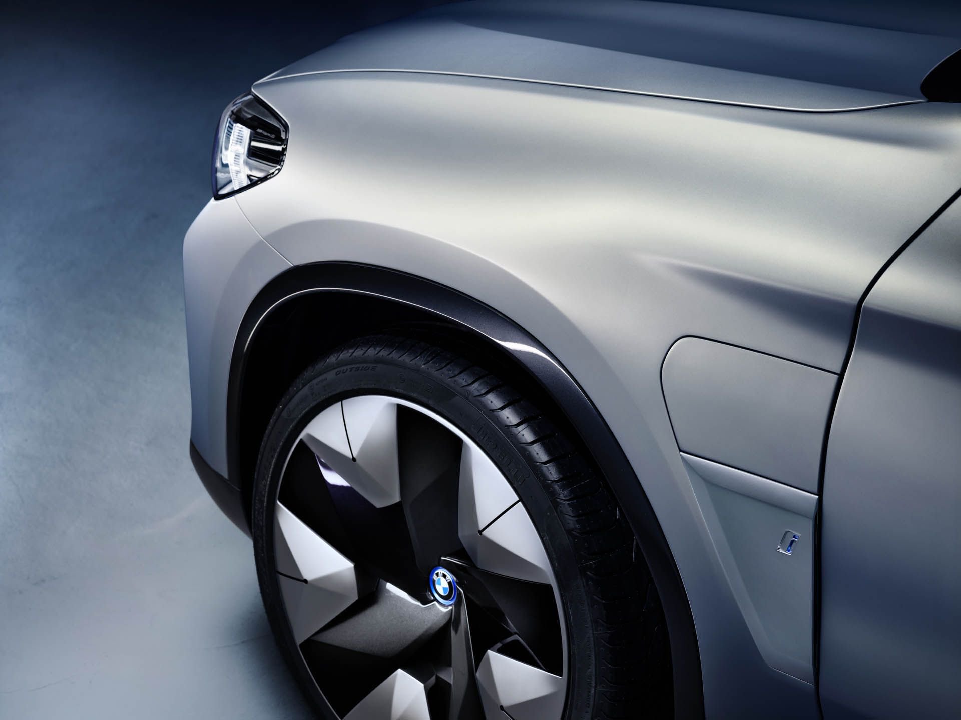 BMW iX3 Concept 2018 (12)