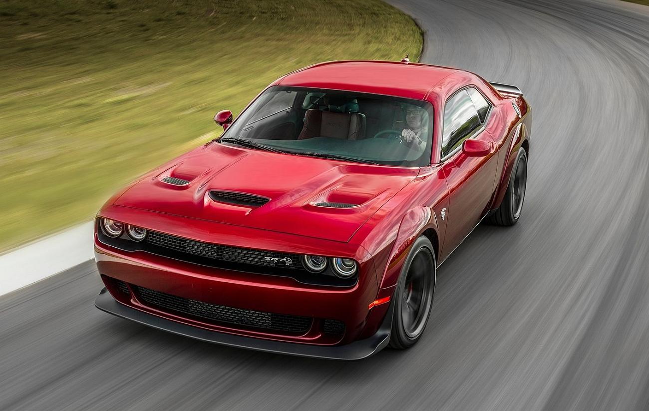 Dodge-Challenger_SRT_Hellcat_Widebody-2018-1600-07