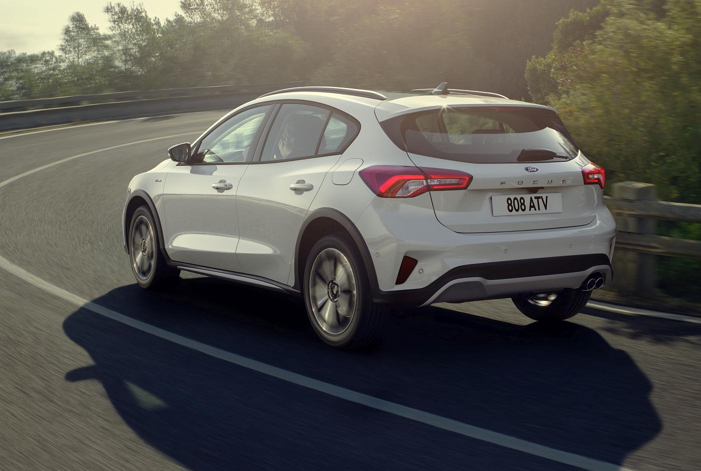 FORD 2018 FOCUS ACTIVE
